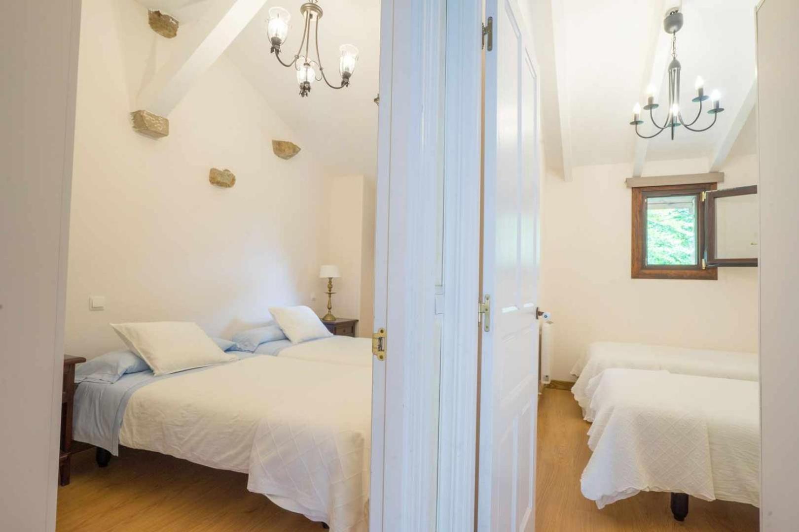 Casa De Al Lado En Barcenaciones Villa Luaran gambar